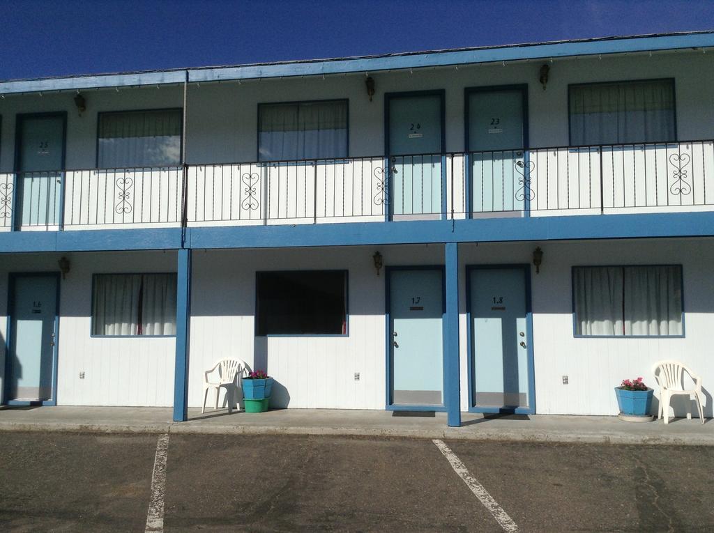 Tumbleweed Motel Cache Creek Bagian luar foto