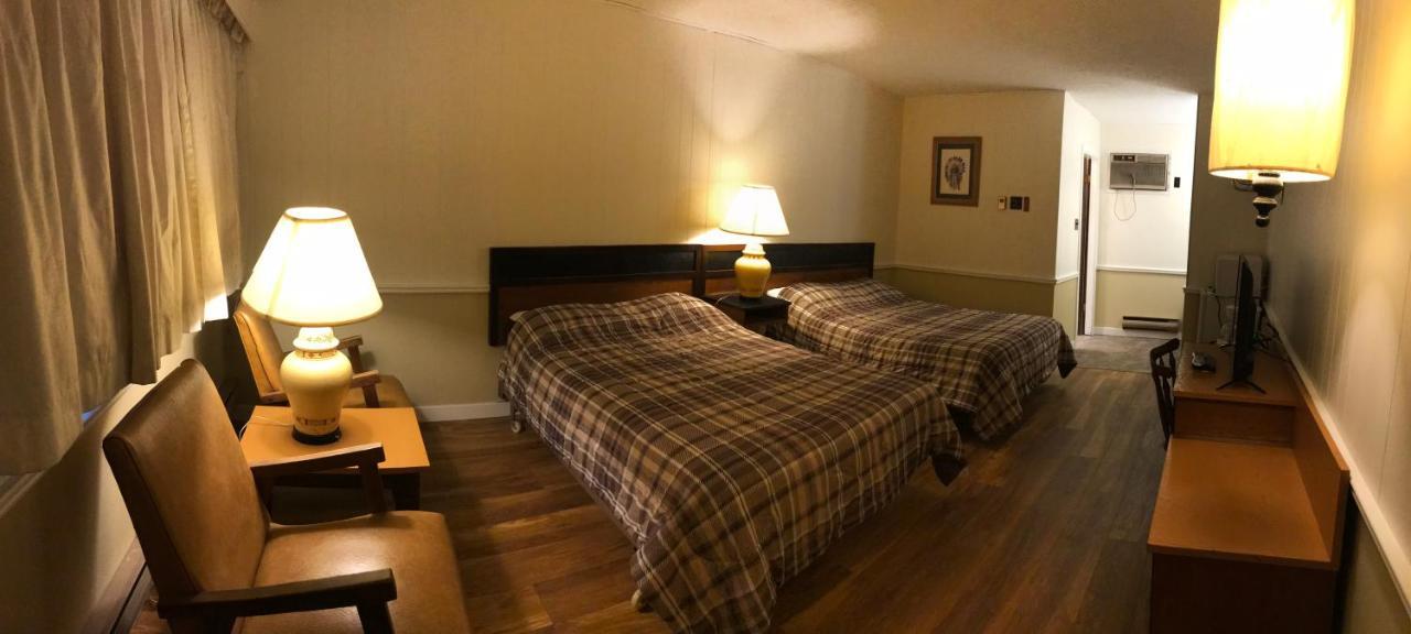 Tumbleweed Motel Cache Creek Bagian luar foto